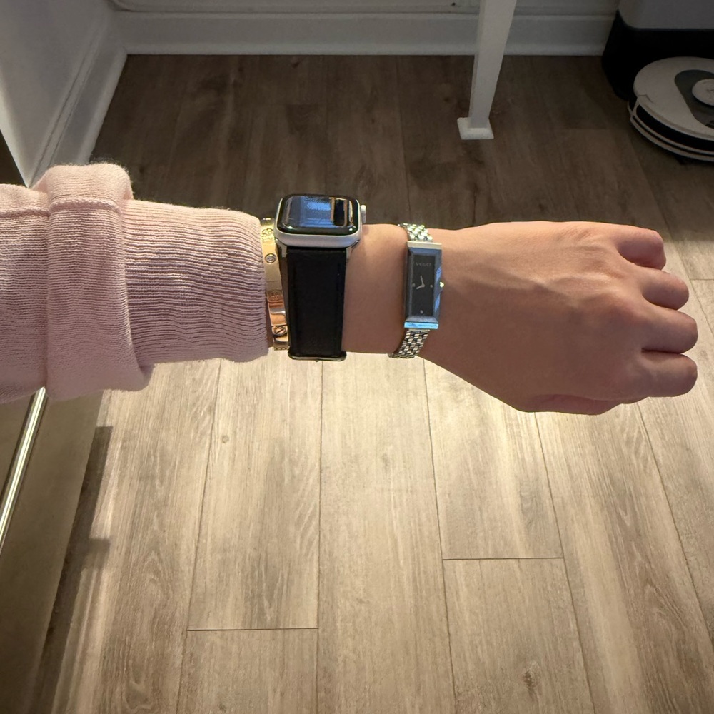 GUCCI Watch really good condition no link